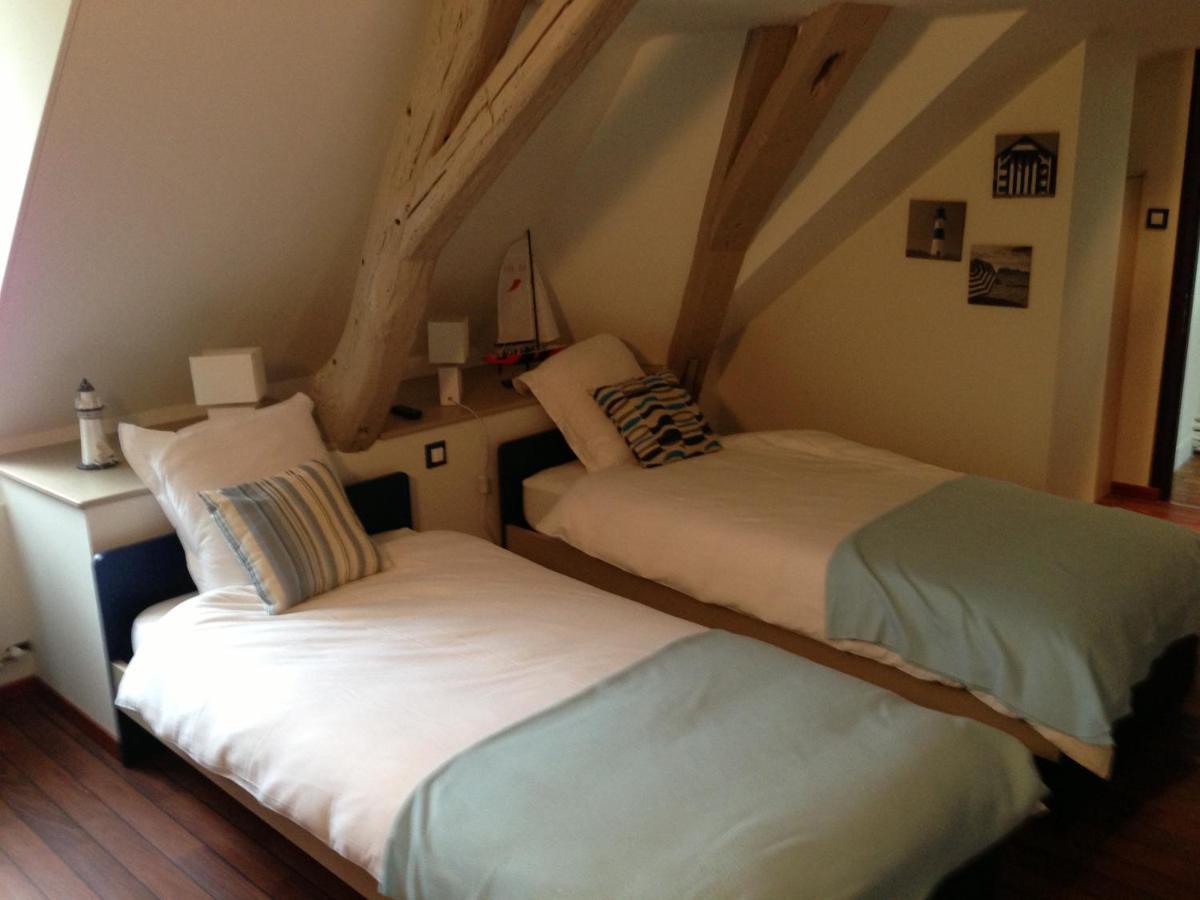 Chambres D'Hotes Saint Hubert Saunay Екстериор снимка